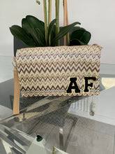 Load image into Gallery viewer, Patch Straw Clutch Bag - Annabel

