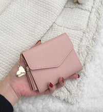 Load image into Gallery viewer, Purse - OMALLY