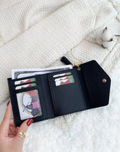 Load image into Gallery viewer, Purse - OMALLY