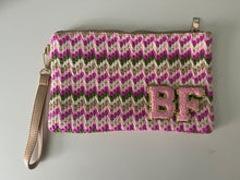 Load image into Gallery viewer, Patch Straw Clutch Bag - AnnabelSAL