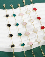 Load image into Gallery viewer, Four Leaf Clover bracelet