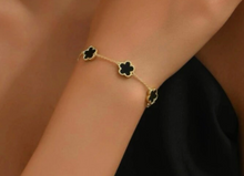 Load image into Gallery viewer, Four Leaf Clover bracelet