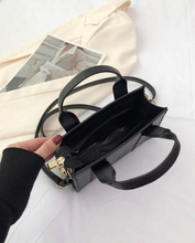 Load image into Gallery viewer, Hand Bag - ParisTower
