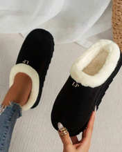 Load image into Gallery viewer, Personalised Fluffy Slippers- MULE FUG