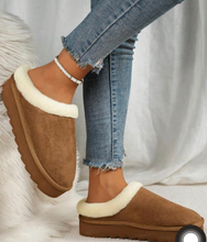 Load image into Gallery viewer, Personalised Fluffy Slippers- MULE FUG