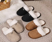 Load image into Gallery viewer, Personalised Fluffy Slippers- JANE