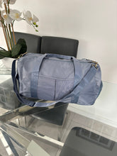 Load image into Gallery viewer, Duffle Bag Ash