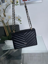 Load image into Gallery viewer, Hand Bag- Kelly