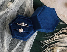 Load image into Gallery viewer, Personalised Hexagon Velvet Ring Box