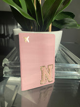 Load image into Gallery viewer, Passport Holder - Tree