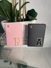 Load image into Gallery viewer, Passport Holder - Tree