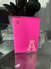 Load image into Gallery viewer, Passport Holder - Tree