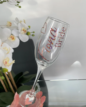 Load image into Gallery viewer, Bridal Party Champagne/Prosecco Flutes