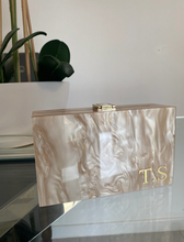 Load image into Gallery viewer, Pearl Clutch Bag- Nat