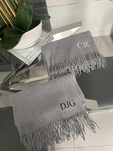 Load image into Gallery viewer, Scarf - Chen BLACK