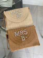 Load image into Gallery viewer, Pearl clutch bag