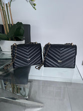 Load image into Gallery viewer, Hand Bag- Kelly
