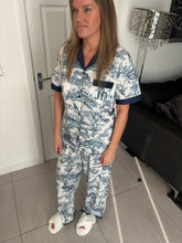 Load image into Gallery viewer, Pyjamas - Safari
