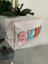 Load image into Gallery viewer, SUMMER PATCH POUCHES - Forest SALE
