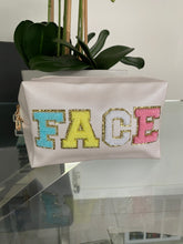 Load image into Gallery viewer, SUMMER PATCH POUCHES - Forest SALE
