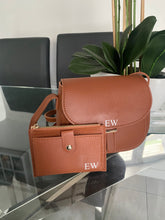 Load image into Gallery viewer, Hand Bag - Hannah  BROWN and CoinPurse SET
