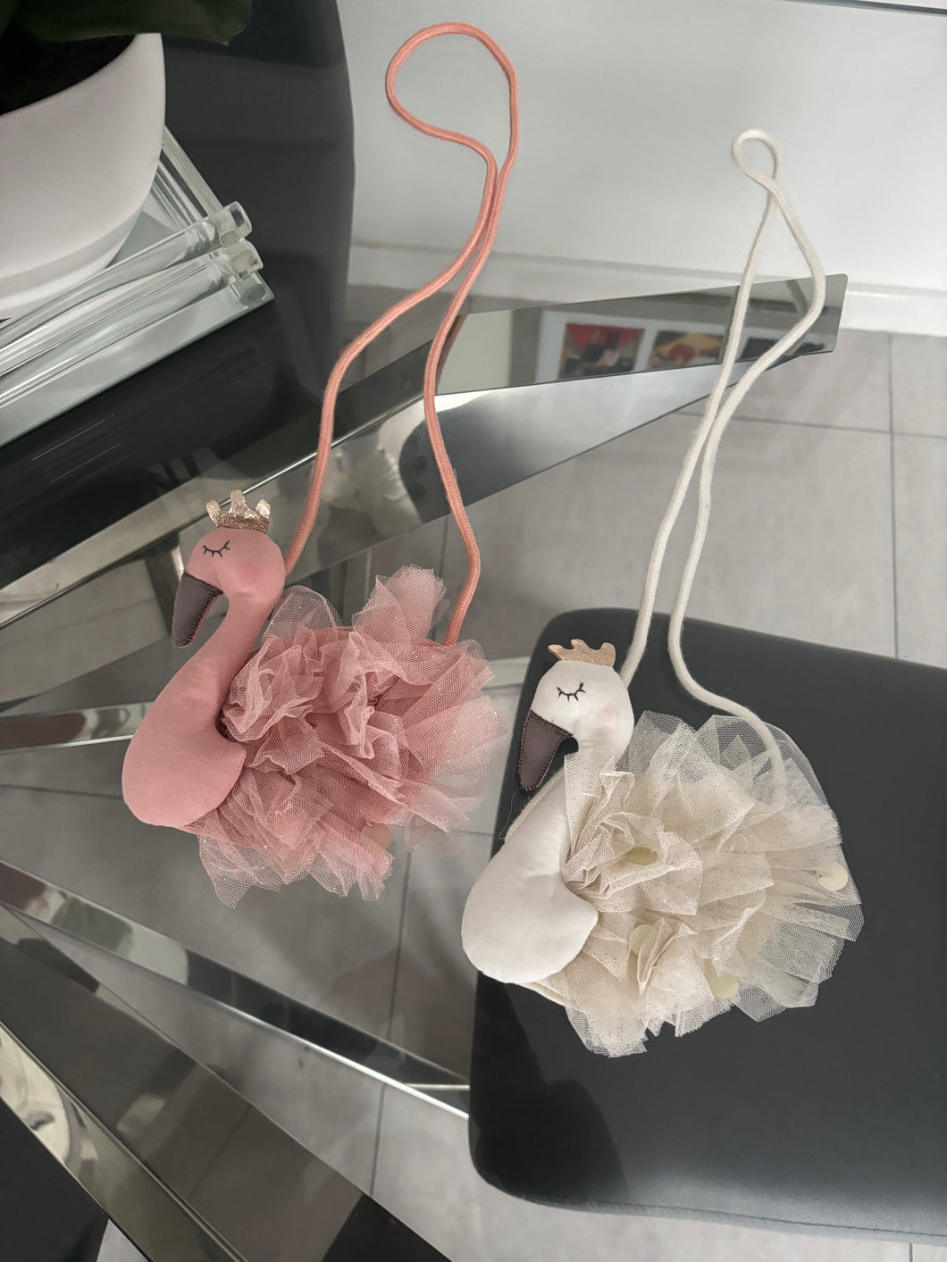 Girls Swan Bags