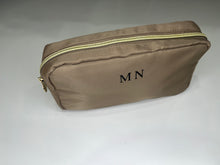 Load image into Gallery viewer, Pouch Bag - SAL
