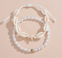 Load image into Gallery viewer, Cowrie Shell Puka Shell Seashell - Star

