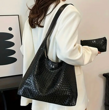 Load image into Gallery viewer, Shoulder Bag with matching Purse -ANNIE
