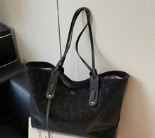 Load image into Gallery viewer, Shoulder Bag - Lil
