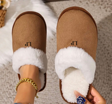 Load image into Gallery viewer, Personalised Fluffy Slippers- JANE
