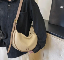 Load image into Gallery viewer, Hand Bag - Diana
