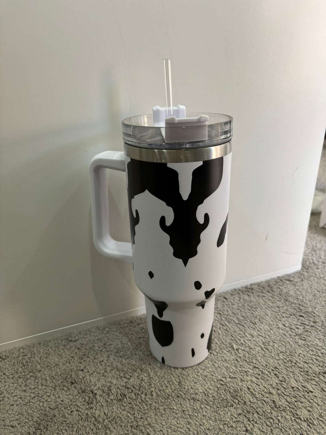Extra Large reusable water cups with straw
