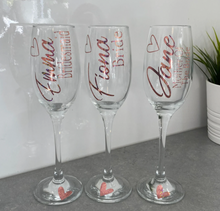 Load image into Gallery viewer, Bridal Party Champagne/Prosecco Flutes
