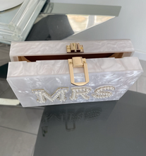 Load image into Gallery viewer, MRS Pearl Clutch Bag - Nat
