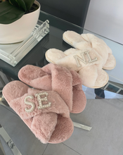 Load image into Gallery viewer, Personalised Slippers
