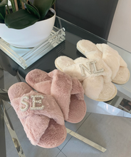 Load image into Gallery viewer, Personalised Slippers
