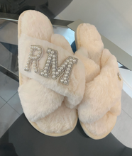 Load image into Gallery viewer, Personalised Slippers
